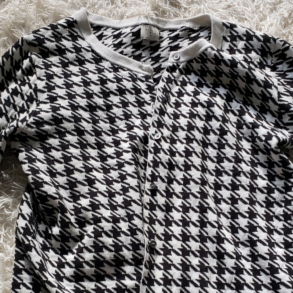 Womens patterned cardigan